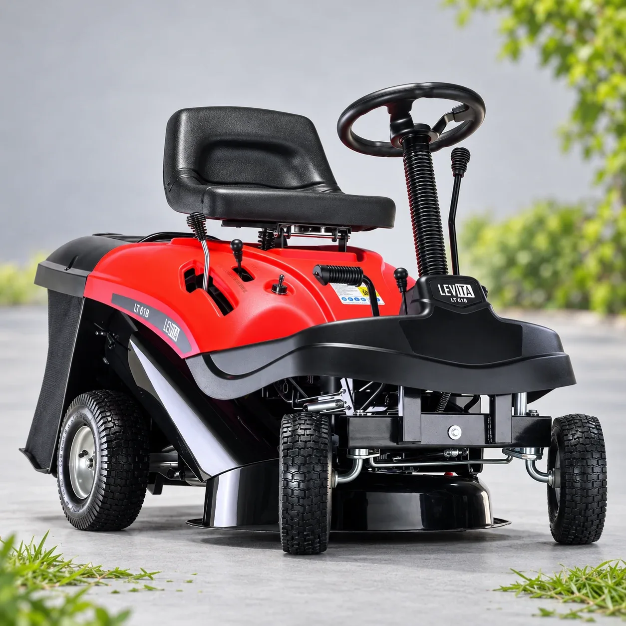 ماشین چمن‌زن تراکتوری LEVITA RIDER LT 61B صنعتی